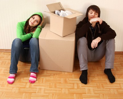 Shoreditch apartment moving service navigating narrow city streets