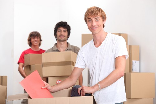 Storage solutions for house removals in Shoreditch